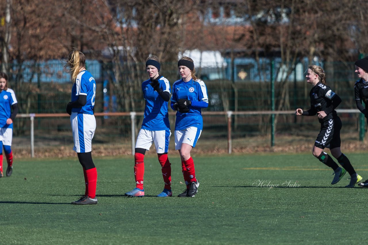 Bild 442 - B-Juniorinnen Halbfinale SVHU - Holstein Kiel : Ergebnis: 3:0